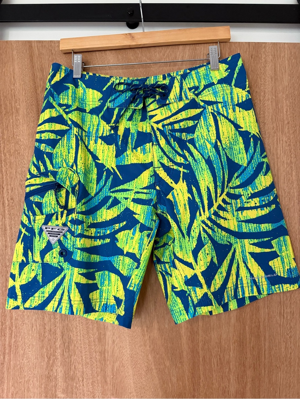 Columbia PFG Men's Tropical Print Board Shorts Swim Trunks NWT Size 32